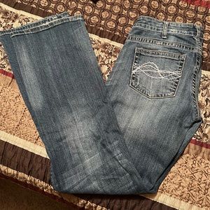 28x33 cowgirl Tuff don’t fence me in jeans